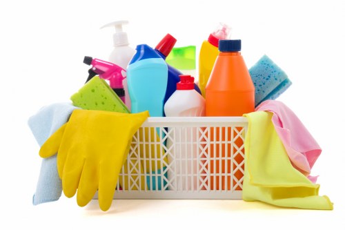 Thorough kitchen cleaning in a Clapham property